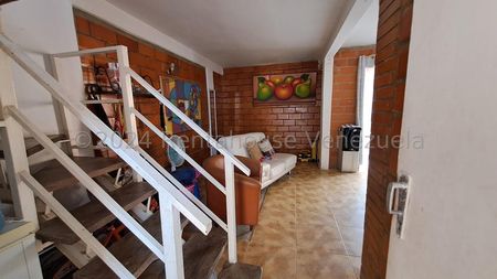 Townhouse en venta en Cagua 24-24461 Foto 7 de 10