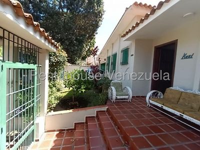 Trigal Norte Casa en venta Ubicado en Valencia 25-11357 Eloisa Mejia