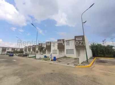 -% #/tu Futuro Comienza Aqui /* Tu Nueva Propiedad Espera Por Ti.- Bella Casa Duplex En Venta En Cabudare
