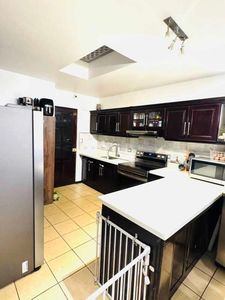  Urbanización Monserrat Amplia y Segura