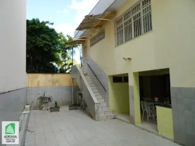 VENDA SOBRADO 4 QUARTOS SENDO 1 SUITE GARAGEM 3 CARROS IM&Oacute;VEL FIDELIDADE COMERCIAL Foto 7 de 41