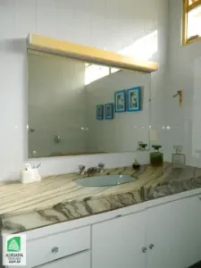 VENDA SOBRADO 4 QUARTOS SENDO 1 SUITE GARAGEM 3 CARROS IM&Oacute;VEL FIDELIDADE COMERCIAL Foto 32 de 41