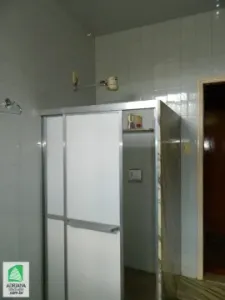 VENDA SOBRADO 4 QUARTOS SENDO 1 SUITE GARAGEM 3 CARROS IM&Oacute;VEL FIDELIDADE COMERCIAL Foto 33 de 41