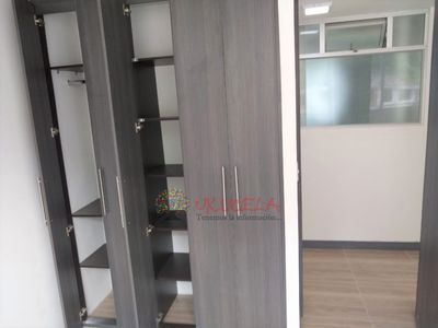 Vende apartamento en la Francia