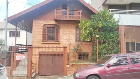VENDE CASA SÃO PELEGRINO