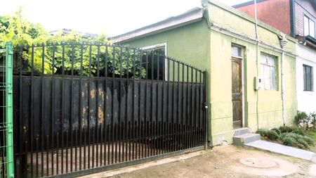 🚞 VENDEMOS CASA EN CENTRO DE COELEMU, ÑUBLE 3D1B2E,