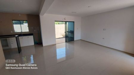 VENDO 4 DUPLEX A ESTRENAR D 3D EN LAURELTY,LUQUE