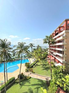 VENDO APTO EN C.R ISLA MARINA LECHERIA AMOBLADO