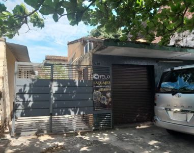 VENDO CASA A REFACCIONAR EN BARRIO SANTA LUCIA LAMBARE