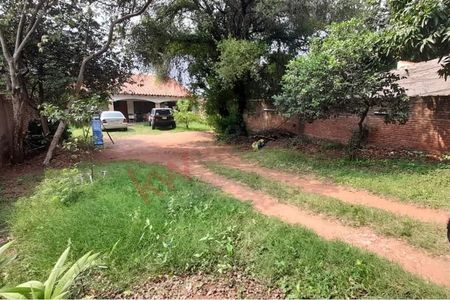 VENDO CASA A REMODELAR O DEMOLER FERNANDO DE LA MORA Gs 620.000.000