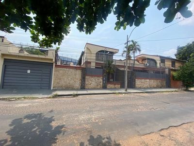 VENDO CASA EN ASUNCION BARRIO OBRERO COD 4862