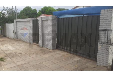 Vendo Casa en Limpio