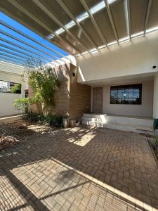 VENDO CASA EN MBURUCUYA