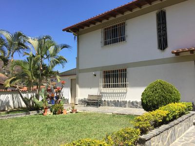 Vendo casa ubicada en Prados del Este