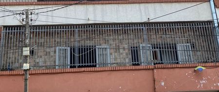 VENDO DEPARTAMENTO EN EL CENTRO DE LUQUE.