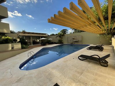 Vendo departamento en zona Universidad Americana, Virgen del Huerto.