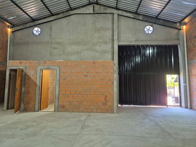 VENDO DEPOSITO DE 360 M2 EN LIMPIO ZONA ROTONDA‼️ C-1173 Picture 2 of 2