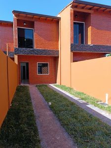 VENDO DÚPLEX EN VILLA ELISA – ZONA MBOCAJATY 