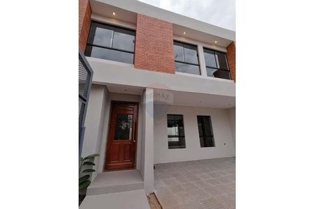 VENDO DUPLEX PAREADOS - LUQUE-LOMA MERLO