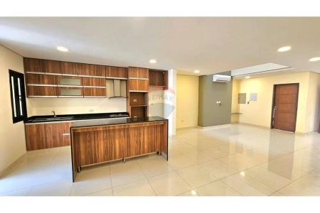 Vendo elegante y sofisticado dúplex zona Conmebol!!! Imagem 6 de 23