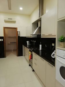 VENDO HERMOSA EN EL BARRIO MANORA!!EXCELENTE UBICACIÓN!!