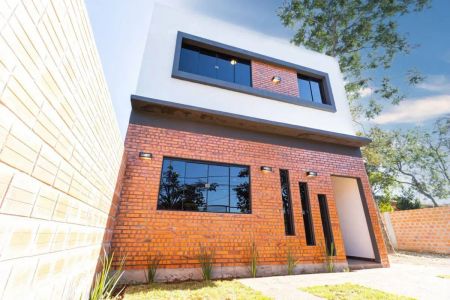 VENDO HERMOSO DUPLEX MARIANGELA EN SAN LORENZO