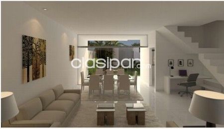 VENDO MAGNIFICO DUPLEX EN LUQUE!! BARRIO PRIMAVERA .EXCELENTE UBICACIÓN !
