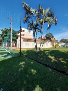 Vendo Propiedad Con Edificio En Limpio. Cod Lg