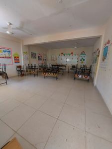 Vendo Propiedad Con Edificio En Limpio. Cod Lg Foto 4 de 11