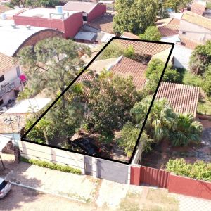 VENDO PROPIEDAD EN LA CIUDAD DE LAMBARE A UNA CUADRA DE MEDICOS DEL CHACO  Foto 1 de 4