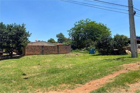 VENDO TERRENO CON INMEJORABLE UBICACIÓN EN AREGUÁ, EN ESQUINA SOBRE RUTA PRINCIPAL