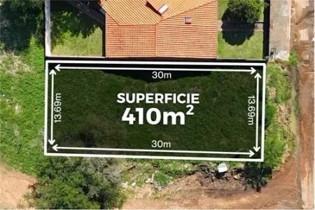 VENDO TERRENO EN ESQUINA EN FERNANDO DE LA MORA Z/ NORTE!!