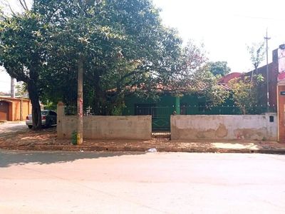 VENDO TERRENO EN ESQUINA, FERNANDO ZONA SUR. E2413.