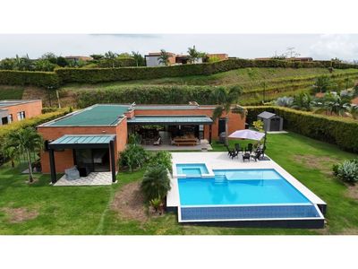 VENTA CASA CERRITOS MALABAR