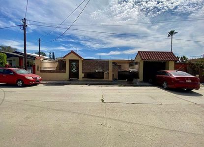 VENTA | CASA OTAY CONSTITUYENTES