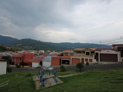 Venta de 2 Apartamentos en La Unión, Cartago. 