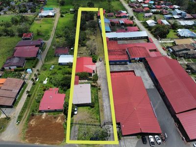 Venta de 2 Casas + Lote y Bodega en San Carlos, Alajuela.