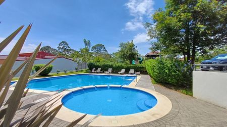 Venta de Apartamento en Granadilla de Curridabat. RAH 26-241 Imagem 6 de 10