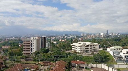 Venta de Apartamento en San Rafael de Escazú. RAH 26-55 Foto 6 de 10