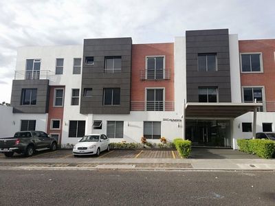 Venta de Apartamento en Uruca, San José.