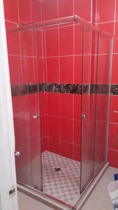  VENTA  DE APARTAMENTO EN VIA ESPAÑA AMOBLADO AIRES /A 98 MTS 2 RECAMARAS 2 BAÑOS 1 PARKING Foto 1 de 9