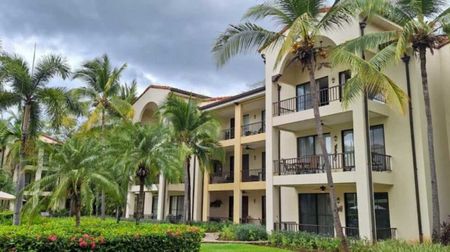  Venta de apartamento exclusivo en playas del Coco Foto 2 de 8