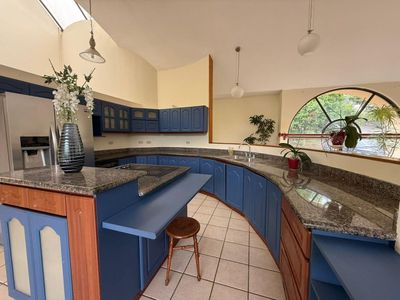 Venta de Casa +2 APTOS en La Unión, Cartago.  Foto 6 de 10