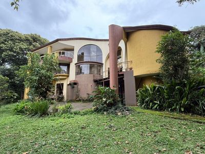 Venta de Casa +2 APTOS en La Unión, Cartago. RAH 25-2032