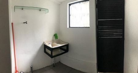 Venta de Casa + APTO en Tibás, San José. RAH 25-283