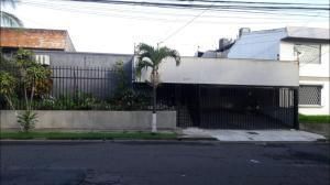 Venta de Casa Comercial en Mata Redonda, San José. RAH 25-1993