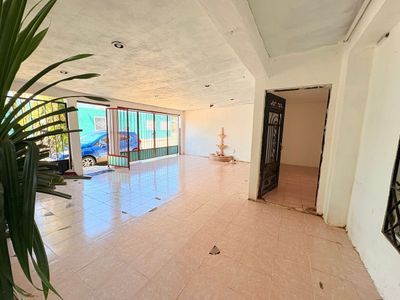 Venta de Casa de 1 piso. Col. LINDAVISTA. Poniente de Mérida. Foto 4 de 9