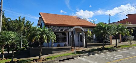 Venta de Casa en Barva, Heredia. RAH 25-1951