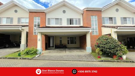 Venta de Casa en Escazú