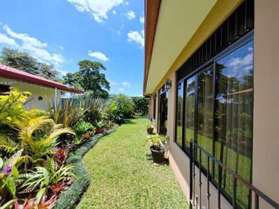 Venta de Casa en Granadilla, San José. RAH 25-251 Foto 2 de 10